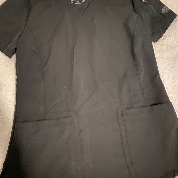 Scrub set - Picture 2 of 4